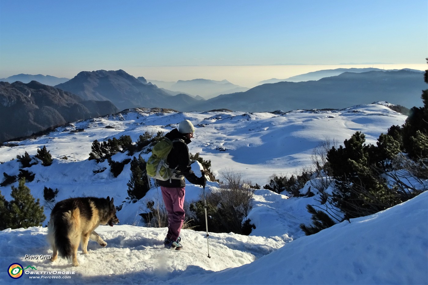 75 Scendiamo al sole dei Piani d'Alben.JPG